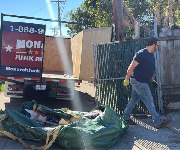 monarch junk removal